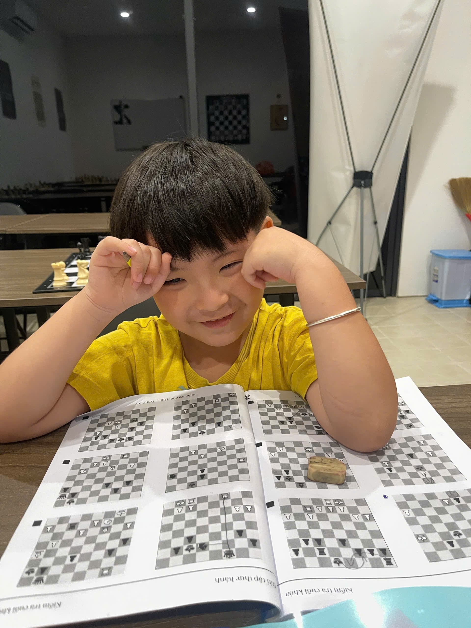 Khoảnh khắc tại Z Chess